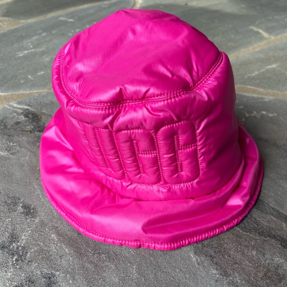 UGG AW Quilted Bucket Hat main image 4